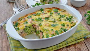 Рецепт Запеканка с форелью и брокколи