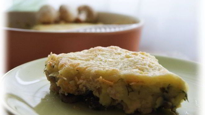 Рецепт Запеканка с куриным филе, грибами и картофельным пюре