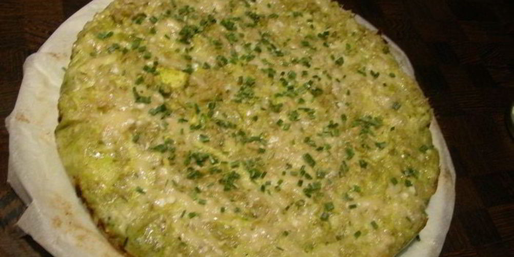 Как приготовить запеканка с рисом, кабачками и соусом песто