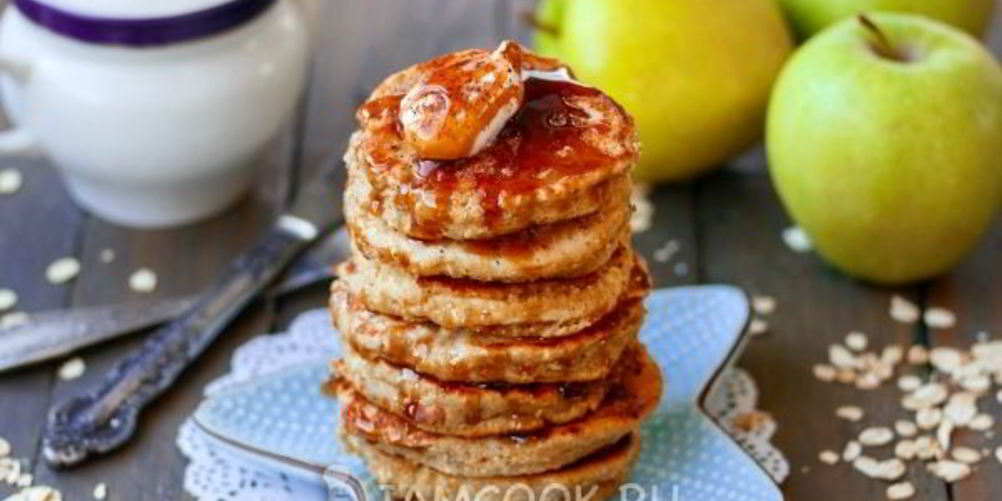 Как приготовить жареные яблоки в тесте