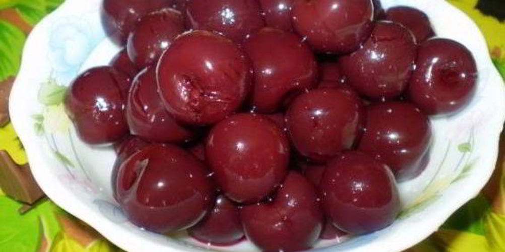Как приготовить черешня в собственном соку на зиму