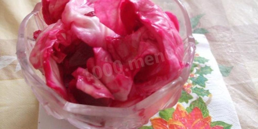 Как приготовить капуста со свеклой в банках