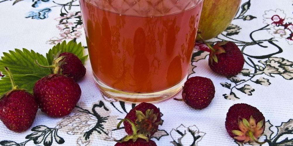 Рецепт компот из клубники