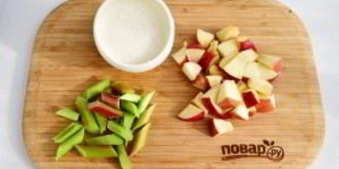 Рецепт компот с ревенем и яблоками