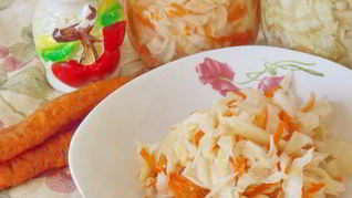 Рецепт Квашеная капуста с морковью и сахаром
