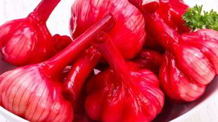 Рецепт Маринованный чеснок со свеклой