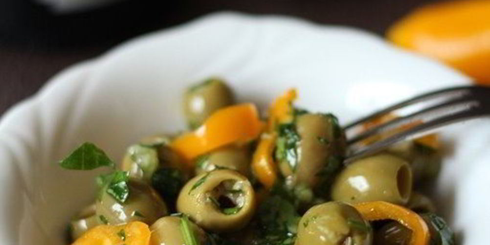 Как приготовить маринованные оливки