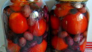 Рецепт Помидоры маринованные с виноградом