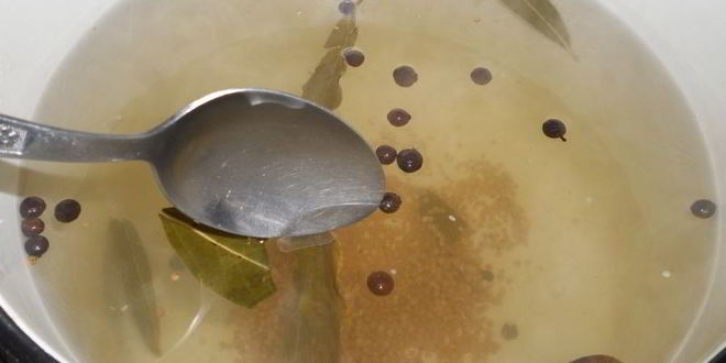 Рецепт помидоры маринованные со сладким перцем и зернами горчицы