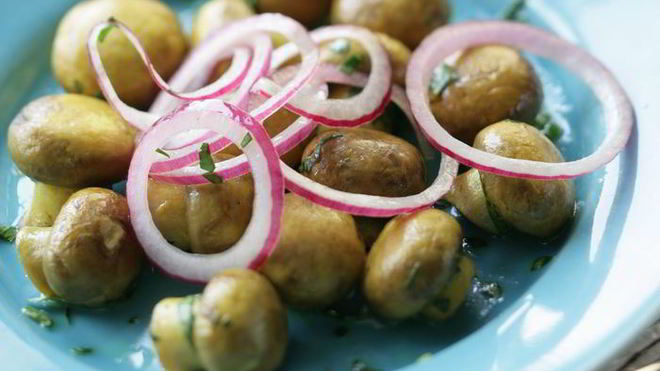 Рецепт Шампиньоны, маринованные в белом вине с карри