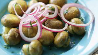 Рецепт Шампиньоны, маринованные в белом вине с карри