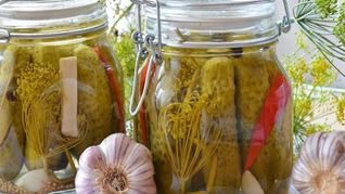 Рецепт Огурцы на зиму пальчики оближешь без стерилизации