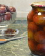 Пряные сливы на зиму