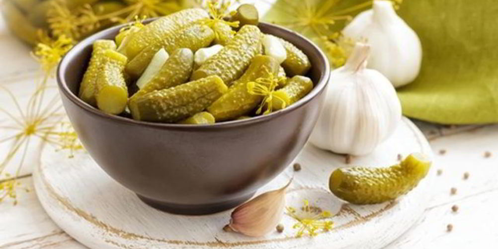 Как приготовить соленые огурцы ну зиму