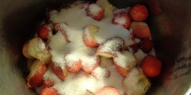 Рецепт клубнично-персиковый конфитюр