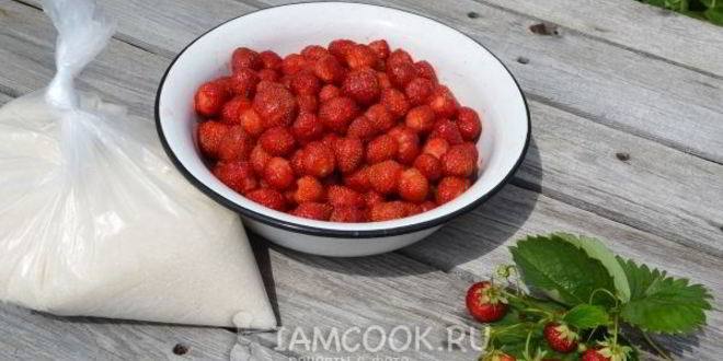 Рецепт клубничное варенье без варки ягод