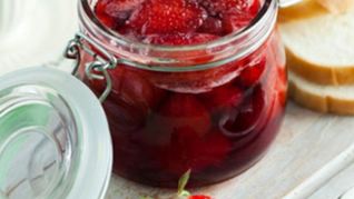 Рецепт Клубничное варенье в мультиварке