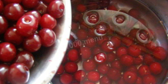 Рецепт простое варенье из вишни с косточкой