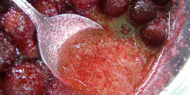 Рецепт простое варенье из вишни с косточкой