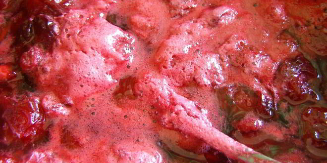 Рецепт простое варенье из вишни с косточкой