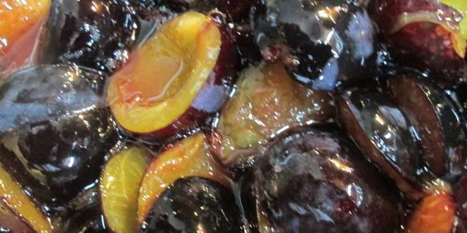 Рецепт сливовое варенье с пряностями в вине