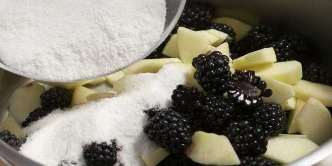 Рецепт варенье из ежевики с яблоками