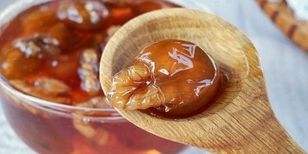 Как приготовить варенье из крыжовника с орехами