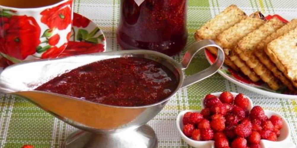 Как приготовить земляничное варенье быстро