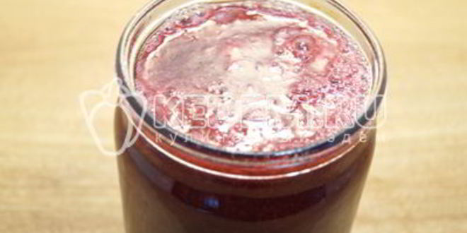 Рецепт желе из красной смородины на зиму