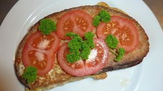 Рецепт Бутерброд с моцареллой для короля