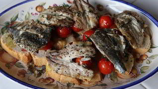 Рецепт Бутерброд с сардинками и помидорами