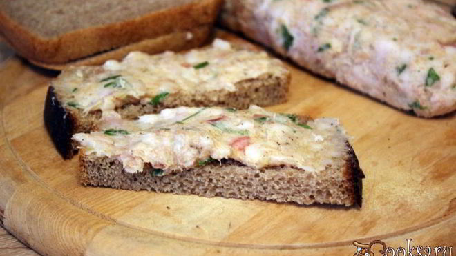 Рецепт Бутербродная намазка из сала с чесноком