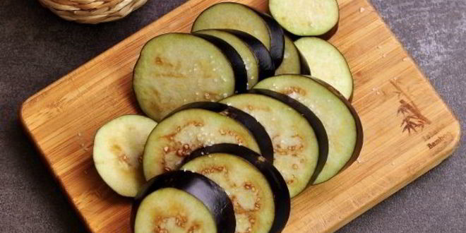 Рецепт бутерброды с баклажанами, помидорами и чесноком