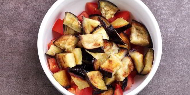 Рецепт бутерброды с баклажанами, помидорами и чесноком