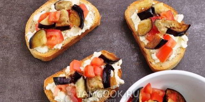 Рецепт бутерброды с баклажанами, помидорами и чесноком