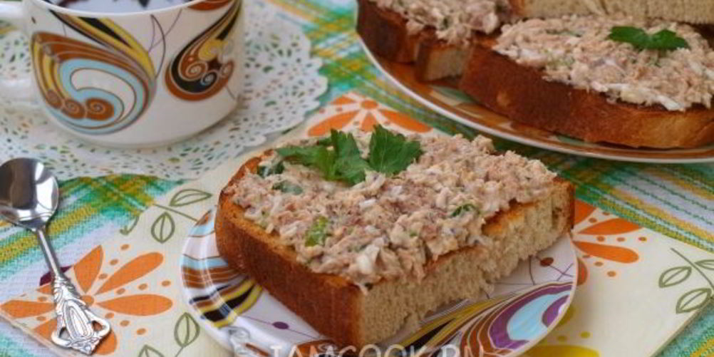 Рецепт закусочные бутерброды с сельдью, яйцом и свеклой