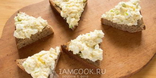 Рецепт бутербродов с яйцома