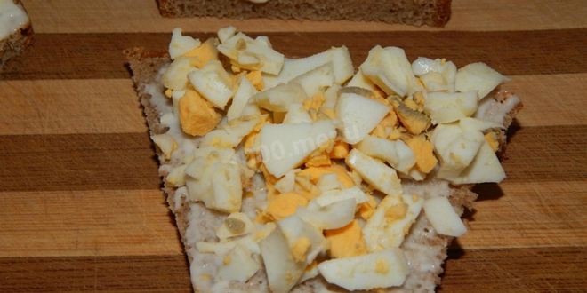 Рецепт бутерброды со шпротами и свежим огурцом