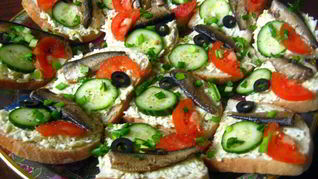 Рецепт Бутерброды со шпротами