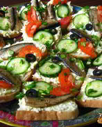 Бутерброды со шпротами