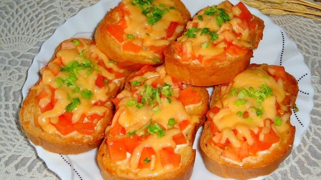 Рецепт Бутерброды в духовке с помидорами
