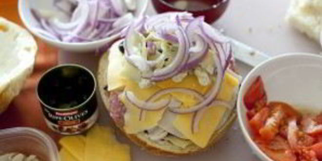 Рецепт быстрые бутерброды на природу