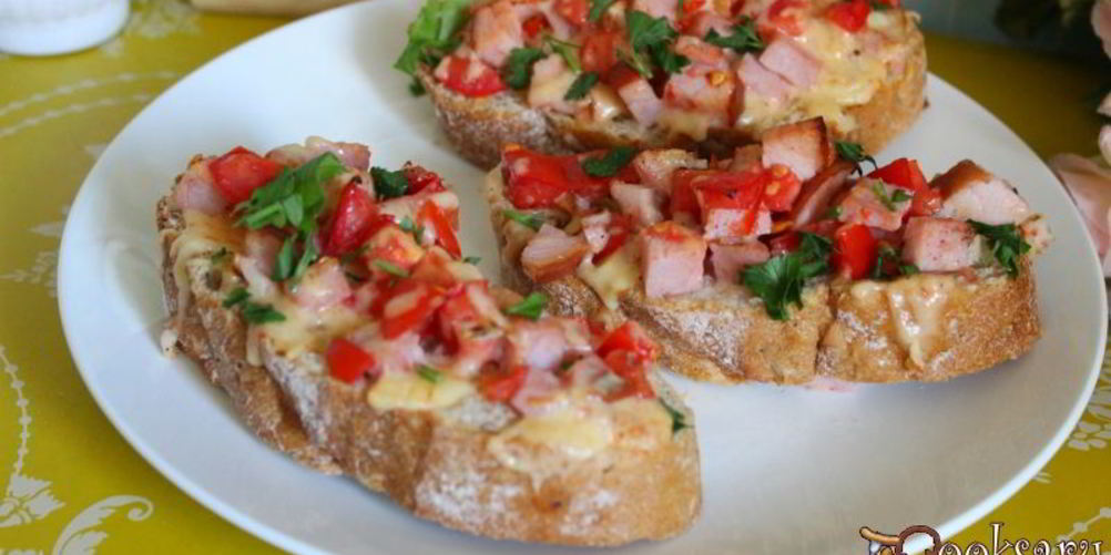 Как приготовить горячие бутерброды к завтраку