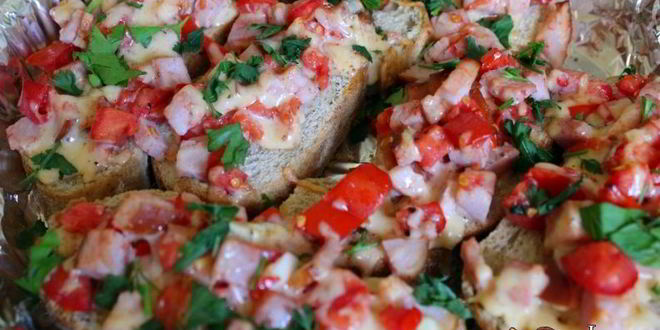 Рецепт горячих бутербродов к завтраку