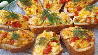 Рецепт Горячие бутерброды с курицей и помидорами