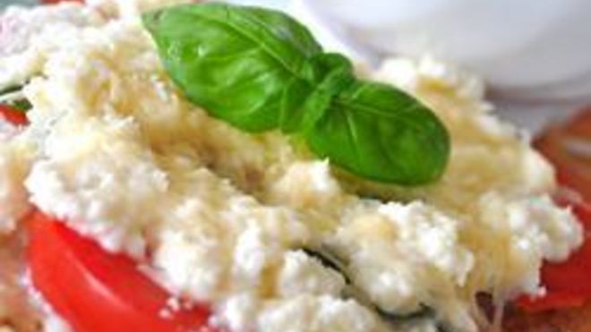 Рецепт Горячие бутерброды с помидорами и рикоттой