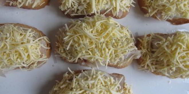 Рецепт горячие бутерброды с рыбным филе и сыром