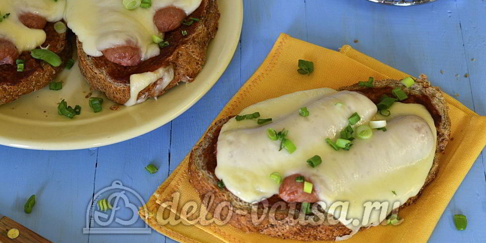 Как приготовить горячие бутерброды с сосиской и сыром