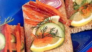 Рецепт Острые бутерброды с семгой, лососем, форелью