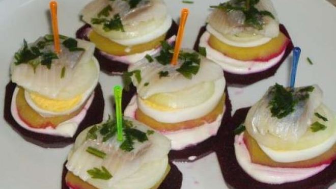 Рецепт Овощные бутерброды с сельдью
